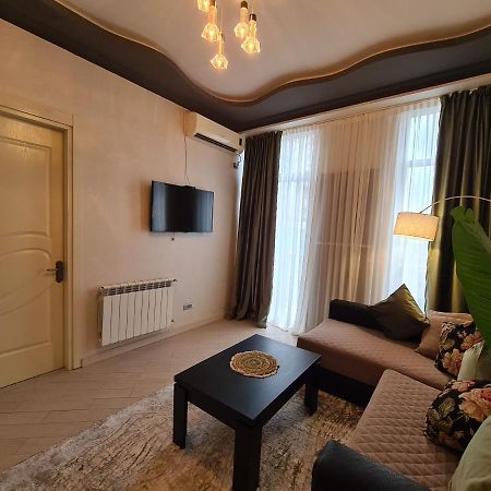 Sunpartment Apartment Batumi Bagian luar foto