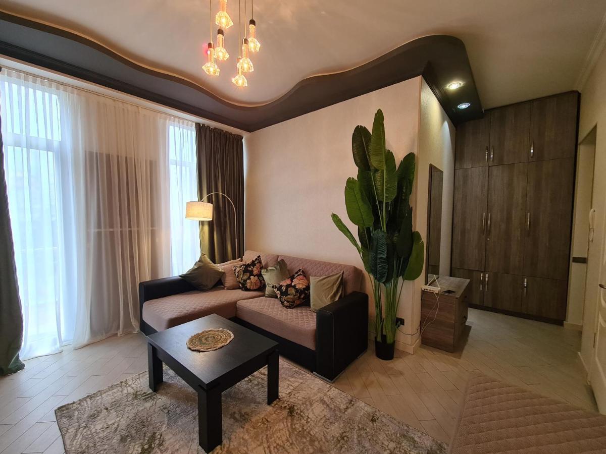 Sunpartment Apartment Batumi Bagian luar foto